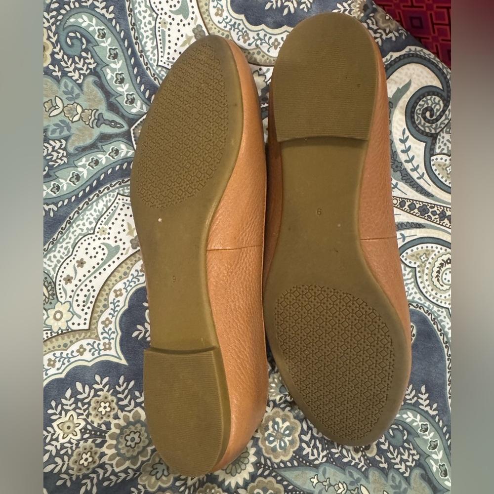 Tory Burch Women’s Claire Ballet Flats in Brown Leather - Picture 3 of 4